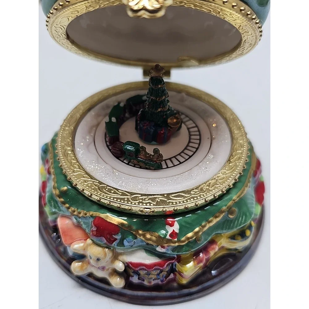 5 Vintage 2005 Mr Christmas Musical Trinket Box Ornaments works! 4